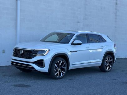New 2026 Volkswagen Atlas Cross Sport SEL Premium R-Line