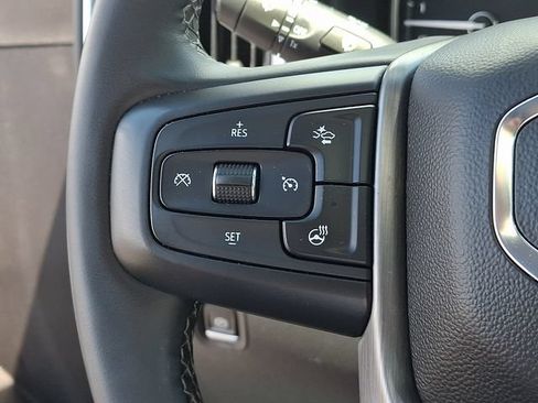 Used 2023 GMC Sierra 2500 Denali w/ Denali Ultimate Package AWD/4WD image 22