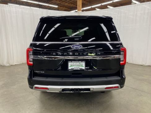 Used 2024 Ford Expedition Limited AWD/4WD image 5