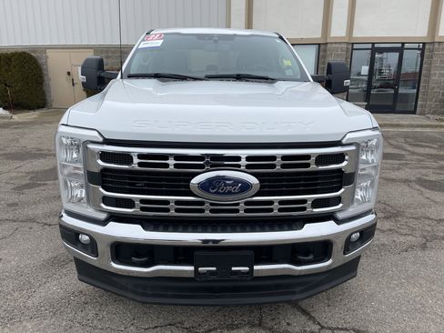 Certified 2023 Ford F250 XLT image 9
