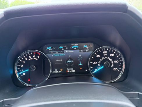 Used 2019 Ford F150 Platinum w/ Equipment Group 701A Luxury image 20