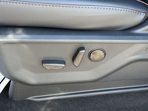 New 2026 Ford F250 Lariat w/ Chrome Package AWD/4WD image 18