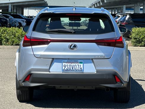 Used 2025 Lexus UX 300h FWD w/ Cold Area Package image 5
