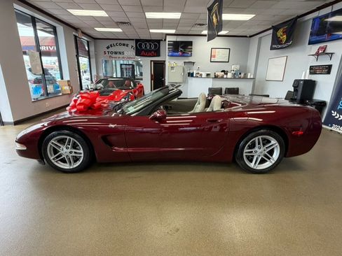 Used 2003 Chevrolet Corvette Convertible w/ Preferred Equipment Group1 RWD image 14