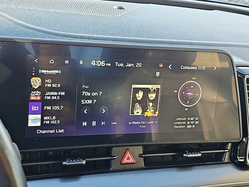 Used 2023 Kia Sportage EX image 18