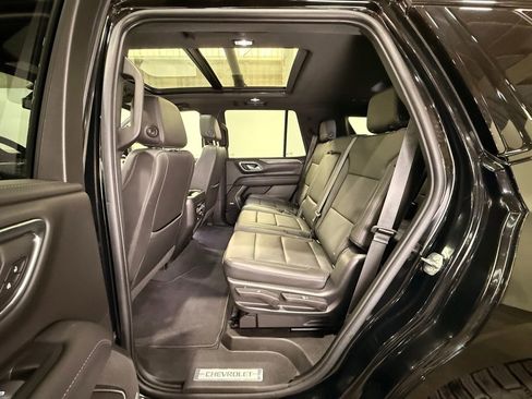 Used 2022 Chevrolet Tahoe Z71 AWD/4WD image 18