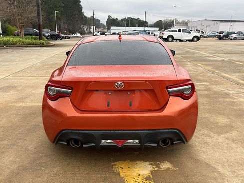 Used 2017 Toyota 86 860 Special Edition image 5