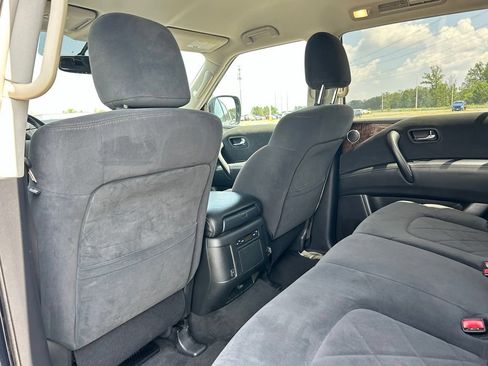 Used 2020 Nissan Armada SV w/ Driver Package RWD image 18