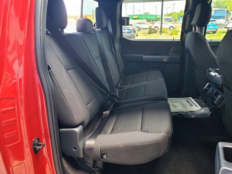 Used 2022 Ford F150 XLT w/ Equipment Group 302A High AWD/4WD image 15