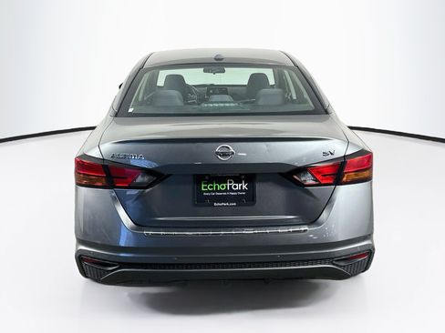 Used 2021 Nissan Altima 2.5 SV FWD image 7