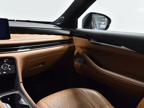 Certified 2025 INFINITI QX60 Autograph w/ Cargo Package image 15