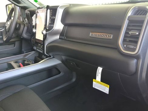 New 2026 RAM 2500 Big Horn AWD/4WD image 21