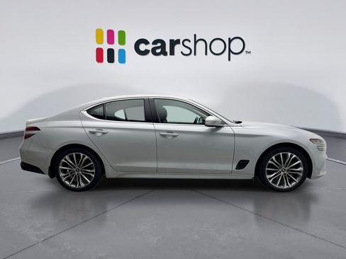Used 2022 Genesis G70 2.0T AWD/4WD image 6