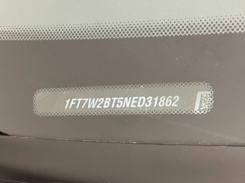 Used 2022 Ford F250 Platinum image 28