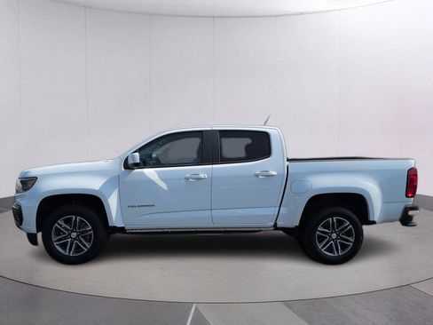 Used 2021 Chevrolet Colorado W/T w/ Custom Special Edition RWD image 2