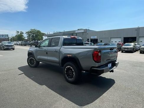 New 2026 GMC Canyon AT4 AWD/4WD image 5