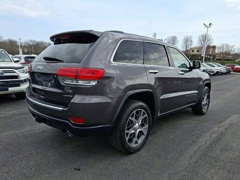 Certified 2019 Jeep Grand Cherokee Limited image 8
