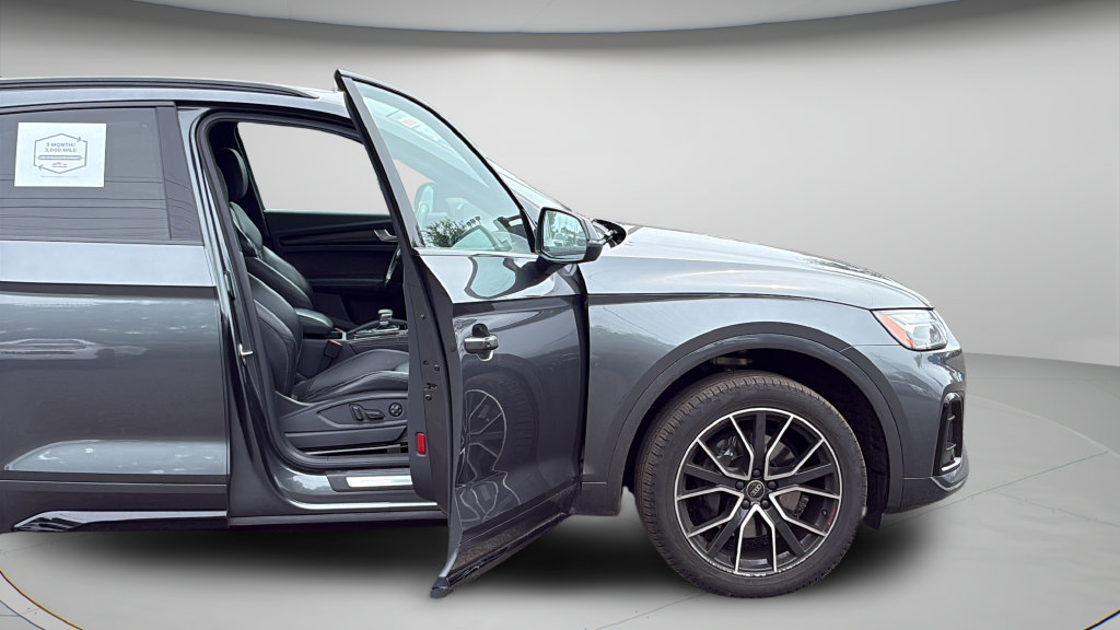 Used 2023 Audi SQ5 Premium Plus AWD/4WD image 25