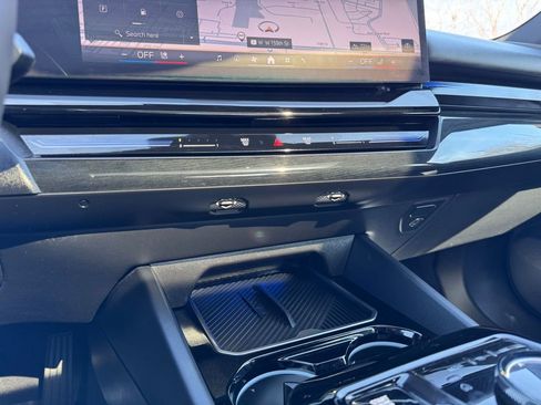 Certified 2025 BMW 530i xDrive image 13