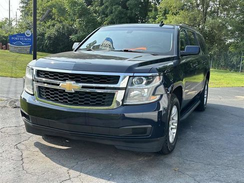 Used 2020 Chevrolet Suburban LS image 4