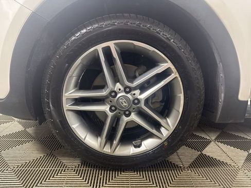Used 2018 Hyundai Santa Fe Limited image 10