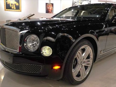 Used 2013 Bentley Mulsanne RWD image 3