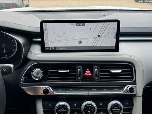 Used 2023 Genesis G70 2.0T w/ Sport Prestige Package image 20