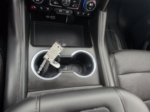 Certified 2023 Chevrolet Tahoe High Country w/ Advanced Technology Package image 39