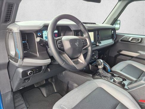 Used 2023 Ford Bronco Black Diamond w/ Sasquatch Package AWD/4WD image 10
