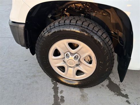 Used 2021 Toyota Tundra SR image 28