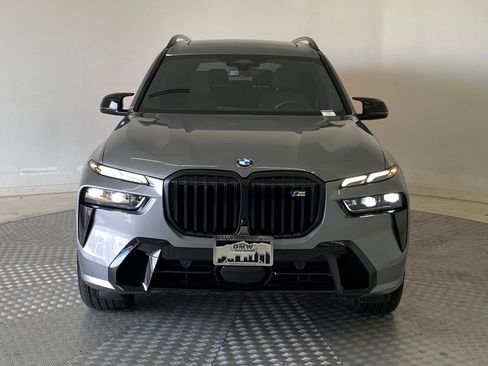 Used 2025 BMW X7 M60i w/ Executive Package image 6