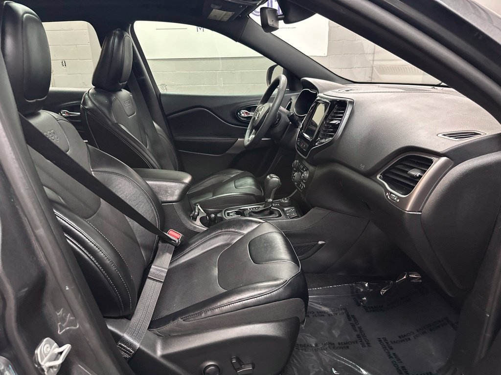 Used 2022 Jeep Cherokee Limited AWD/4WD image 20