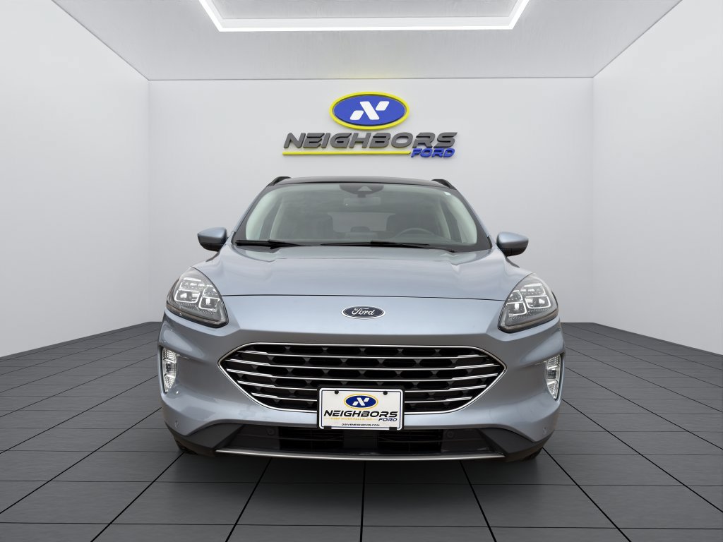 Used 2022 Ford Escape Titanium w/ Titanium Elite Package AWD/4WD image 2