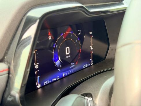 Used 2023 Chevrolet Colorado Z71 w/ Z71 Convenience Package 2 AWD/4WD image 10