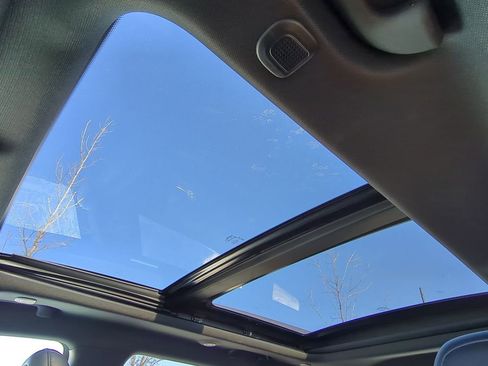 Used 2020 Jeep Cherokee High Altitude image 19