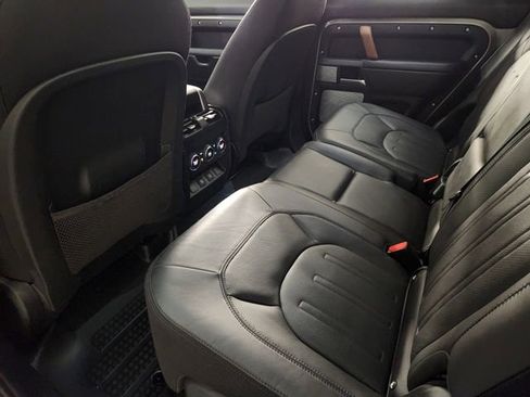 Used 2024 Land Rover Defender 130 X image 30