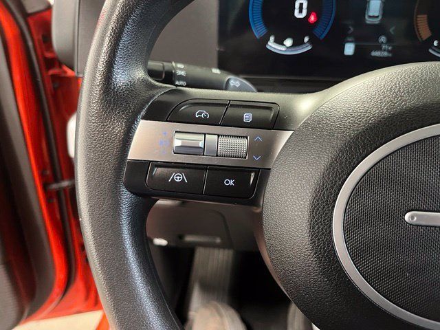 Used 2024 Hyundai Kona SE FWD image 26
