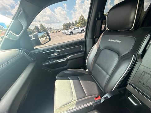 Used 2025 RAM 1500 Laramie AWD/4WD image 28