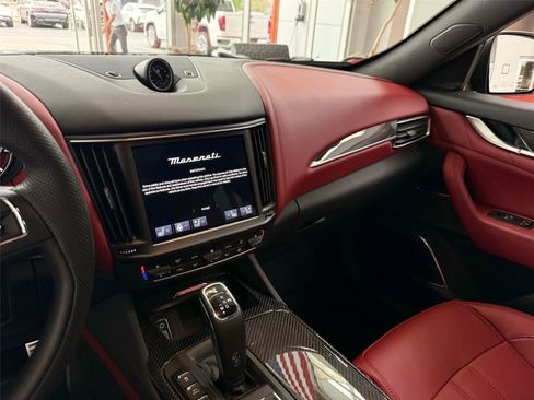 Used 2023 Maserati Levante Modena S AWD/4WD image 47
