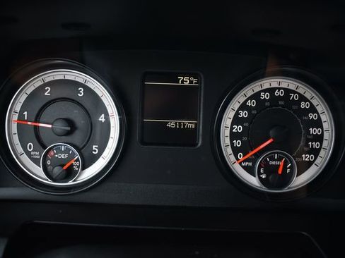 Used 2014 RAM 3500 Tradesman w/ Power & Remote Entry Group image 15