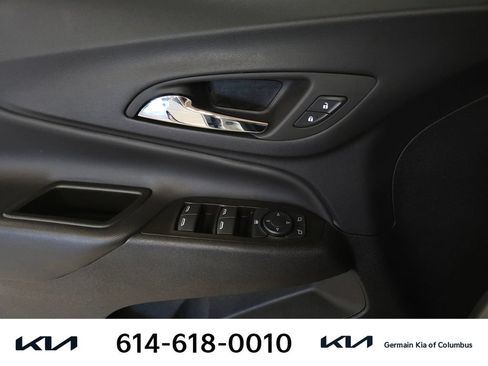 Used 2023 Chevrolet Equinox LT AWD/4WD image 24