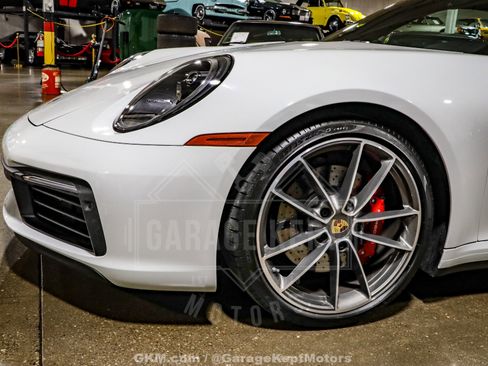 Used 2024 Porsche 911 Carrera S image 45