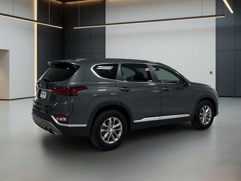 Used 2019 Hyundai Santa Fe SE FWD image 6