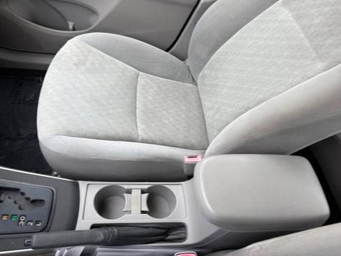 Used 2009 Toyota Corolla LE image 14