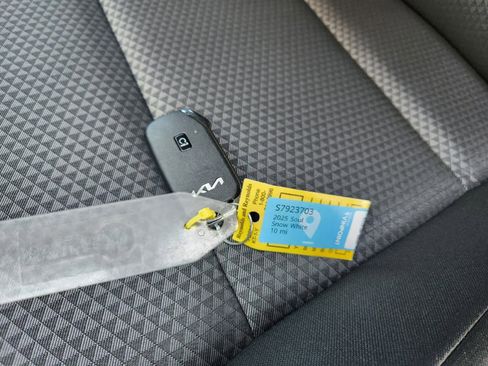 Used 2025 Kia Soul S image 26