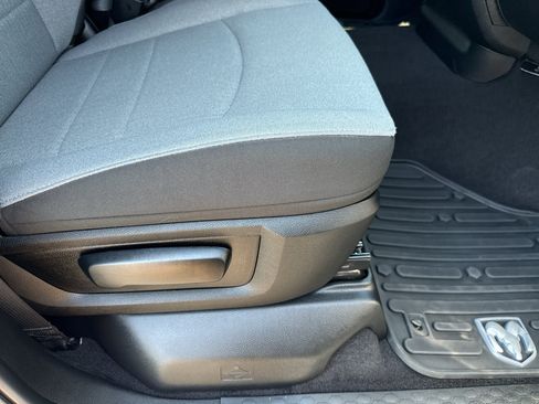 Used 2024 RAM 1500 Tradesman w/ Chrome Plus Package AWD/4WD image 13