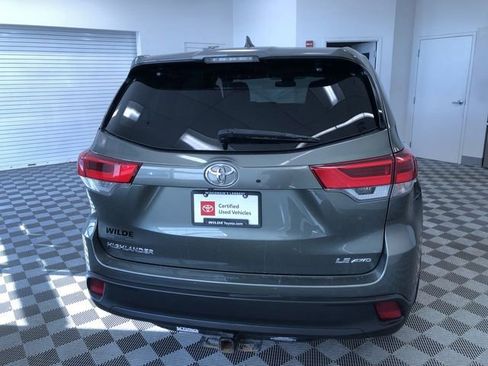 Certified 2019 Toyota Highlander Plus image 15