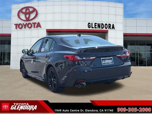 New 2026 Toyota Camry SE FWD image 8
