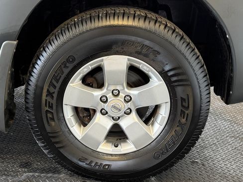 Used 2011 Nissan Xterra S w/ 4X4 Value Package image 10
