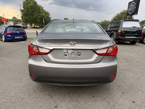 Used 2014 Hyundai Sonata GLS w/ Popular Equipment Group 2 FWD image 6